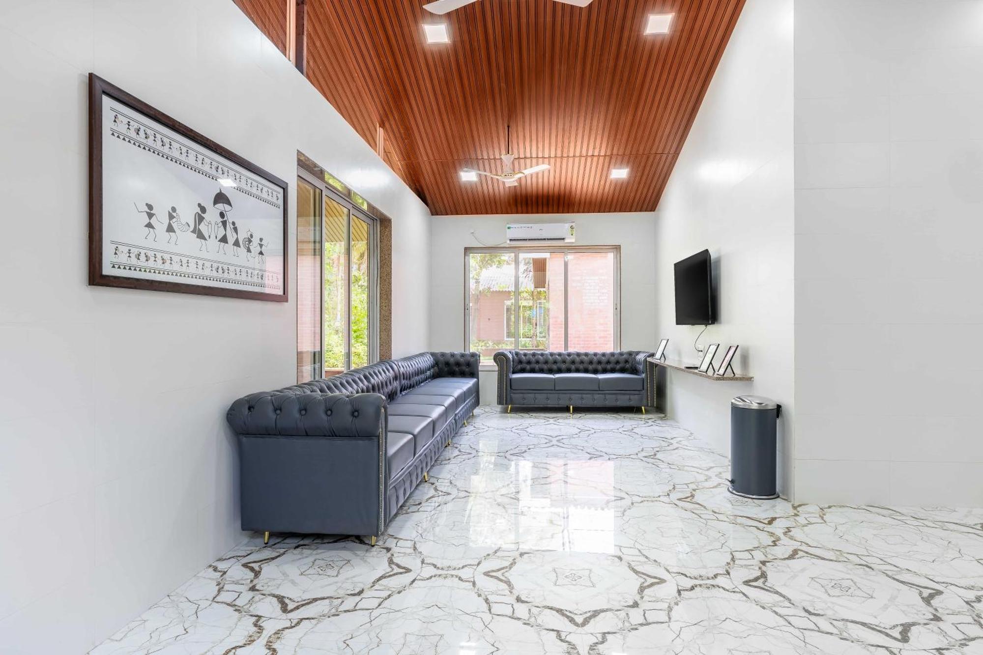 Coco Bliss By Mauli Stays Manor Exterior photo