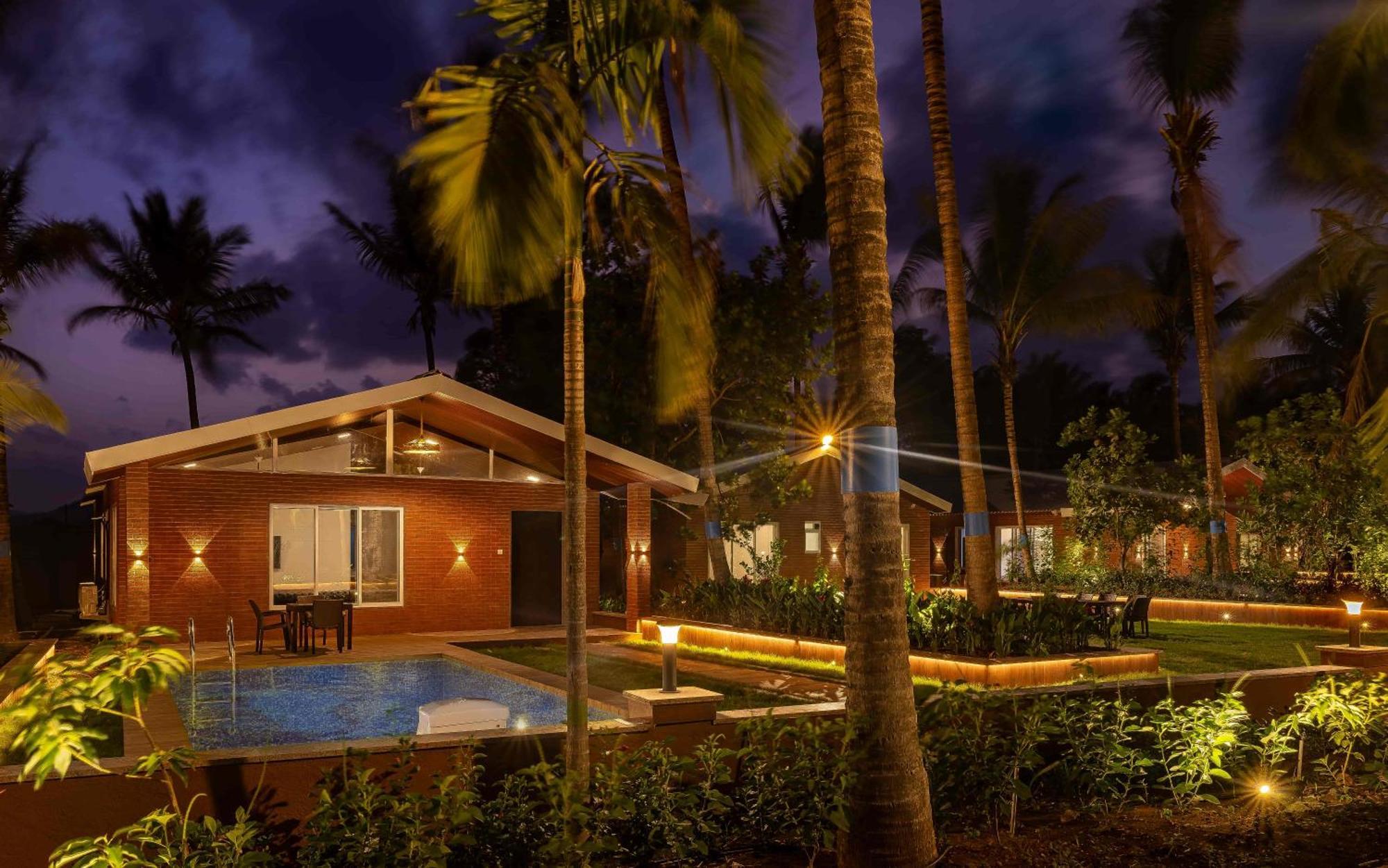 Coco Bliss By Mauli Stays Manor Exterior photo